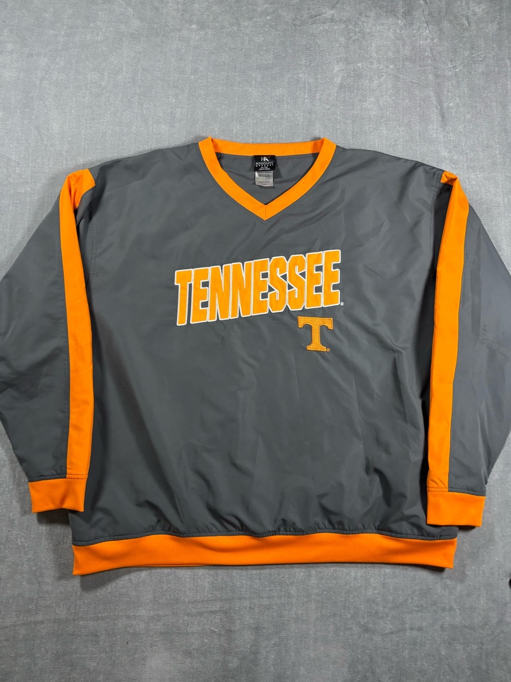 Vintage Y2K‎ University of Tennessee grey and orange windbreaker